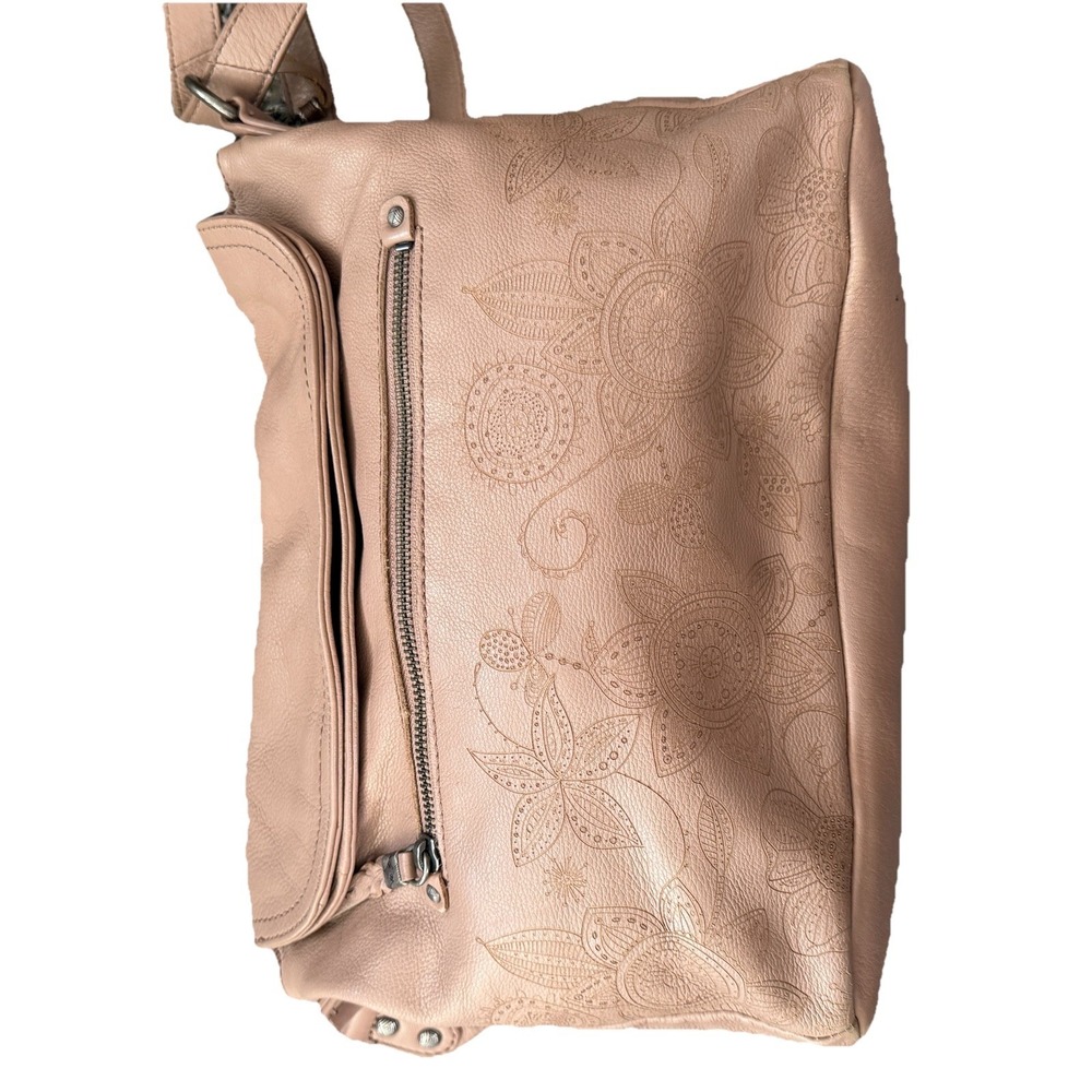 The Sak Taupe Leather Crossbody Bag Embossed Floral Boho Tan Zip Purse - Picture 11 of 11